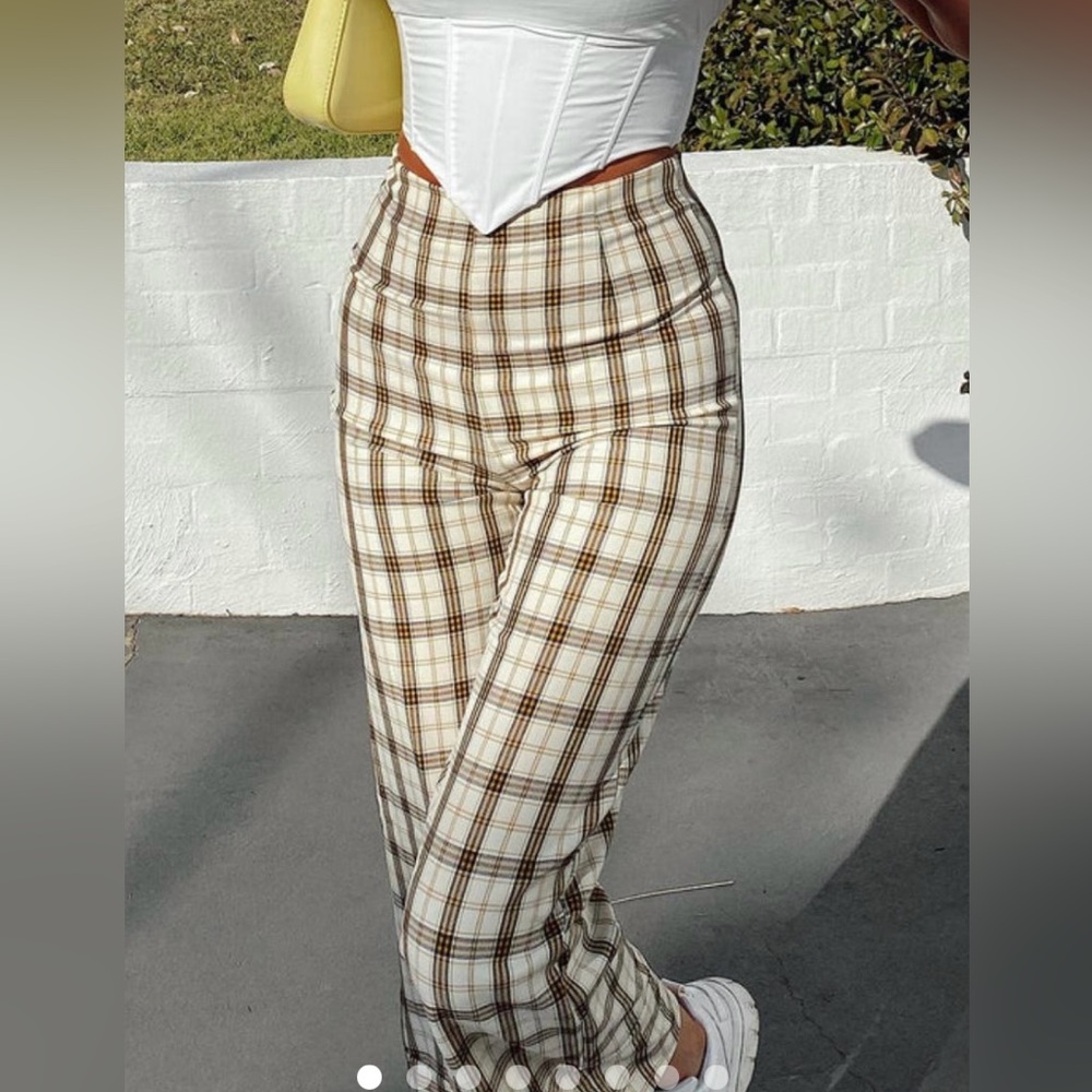 Princess Polly Euros Pants nwt..Size 12